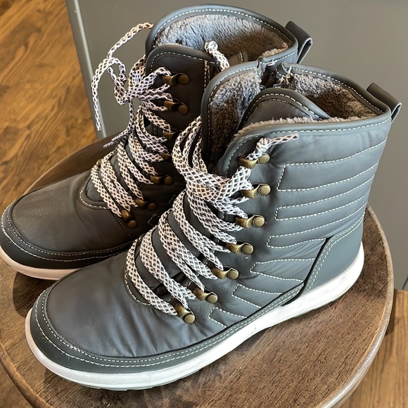 Khombu Waterproof Lace-up Ankle Boots Gray - Picture 6 of 10